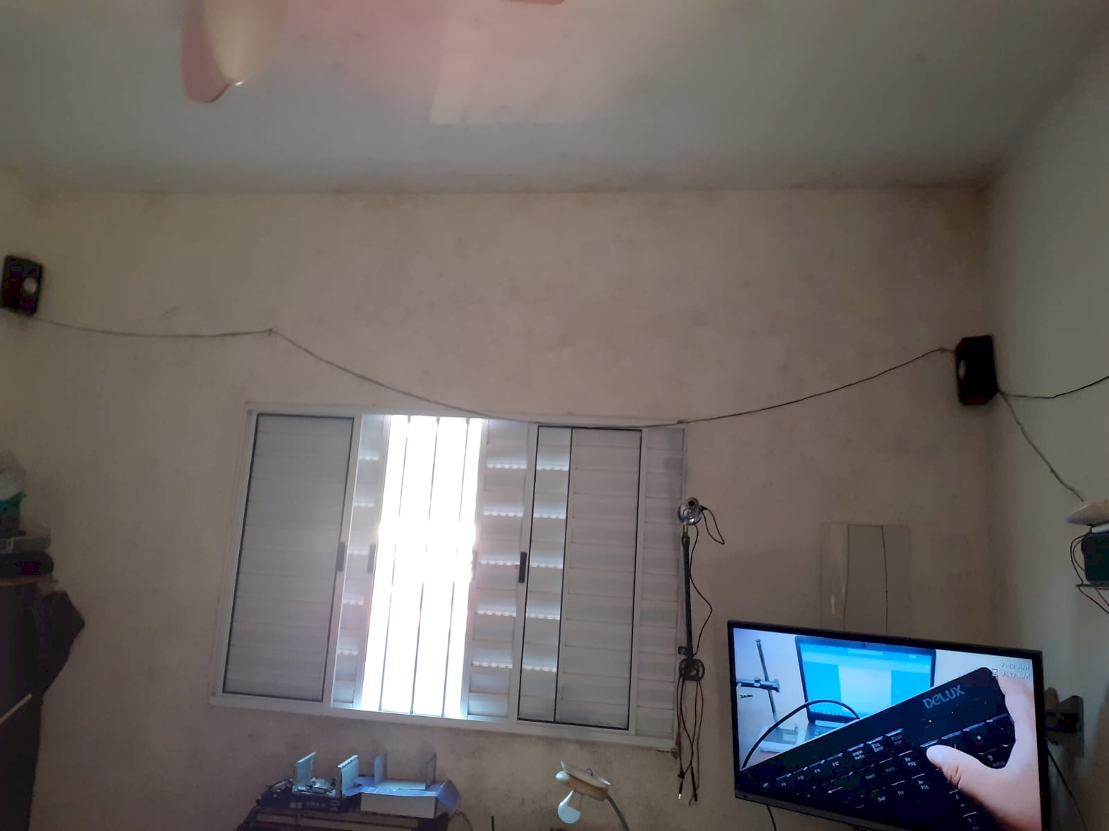 Imagem imóvel Casa Residencial - Lado Pista