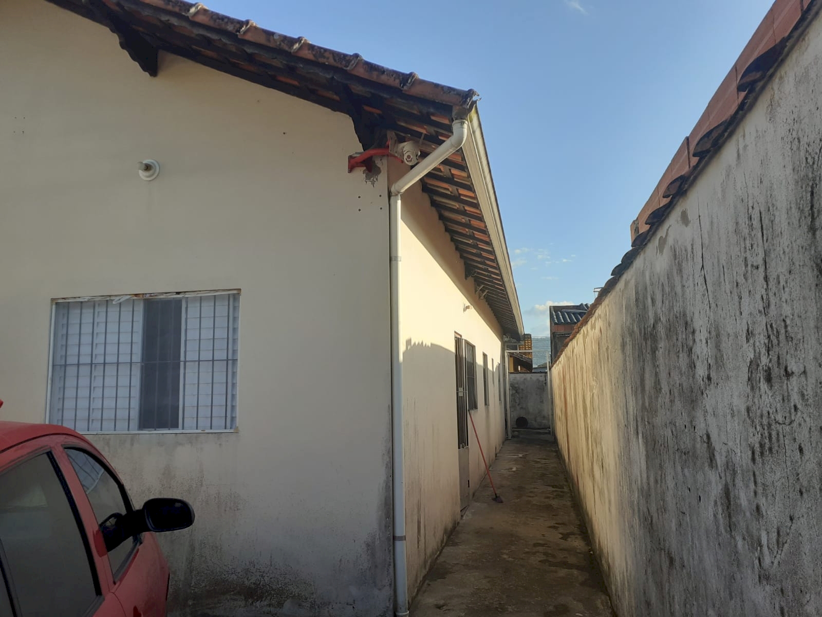 Imagem imóvel Casa Residencial - Lado Pista