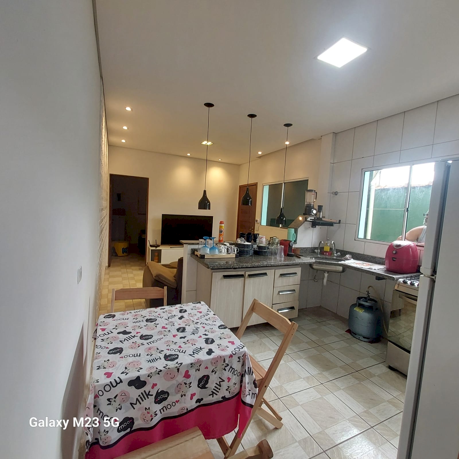 Imagem imóvel Casa Residencial - Lado Pista