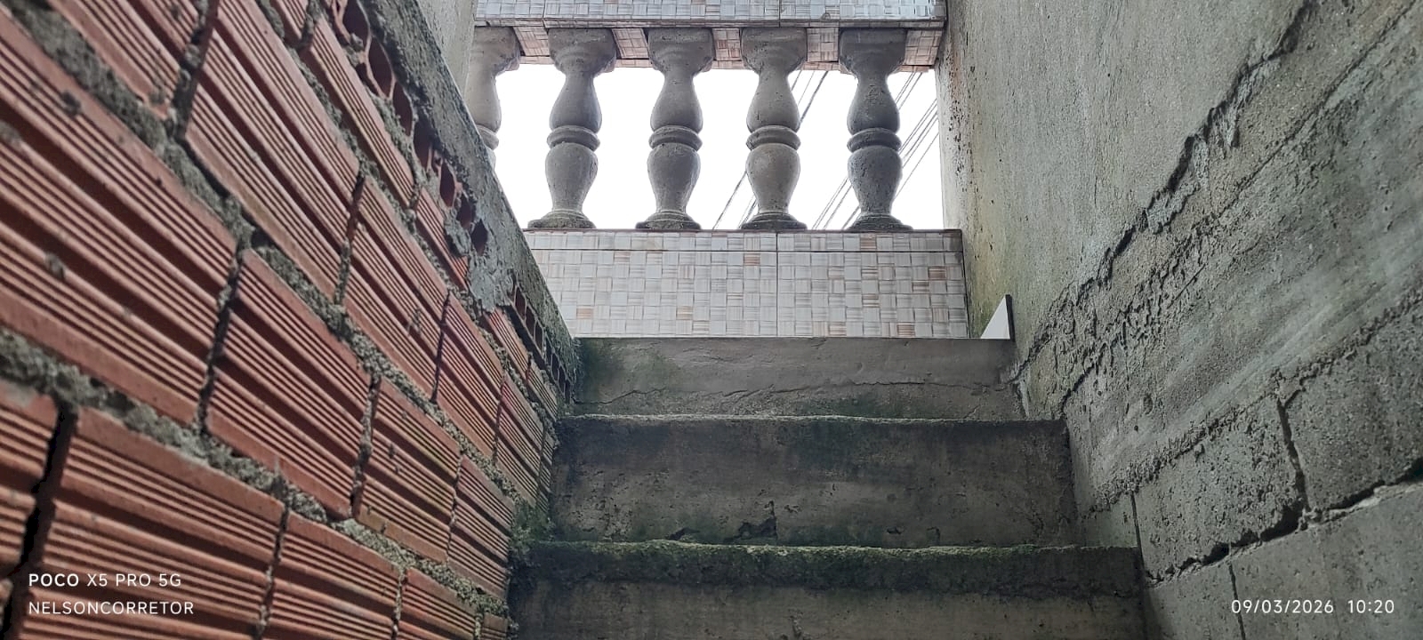 Imagem imóvel Casa Residencial - Lado Pista