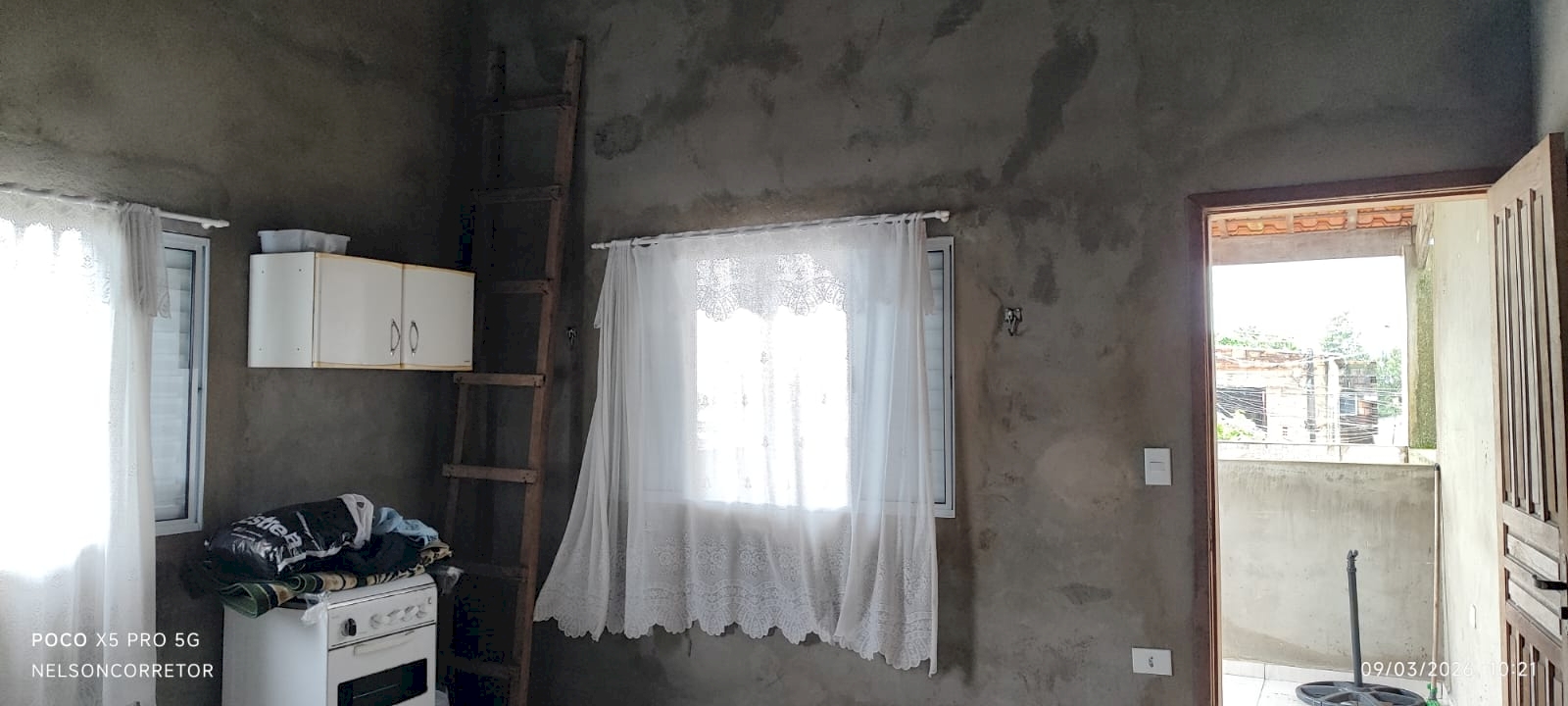 Imagem imóvel Casa Residencial - Lado Pista