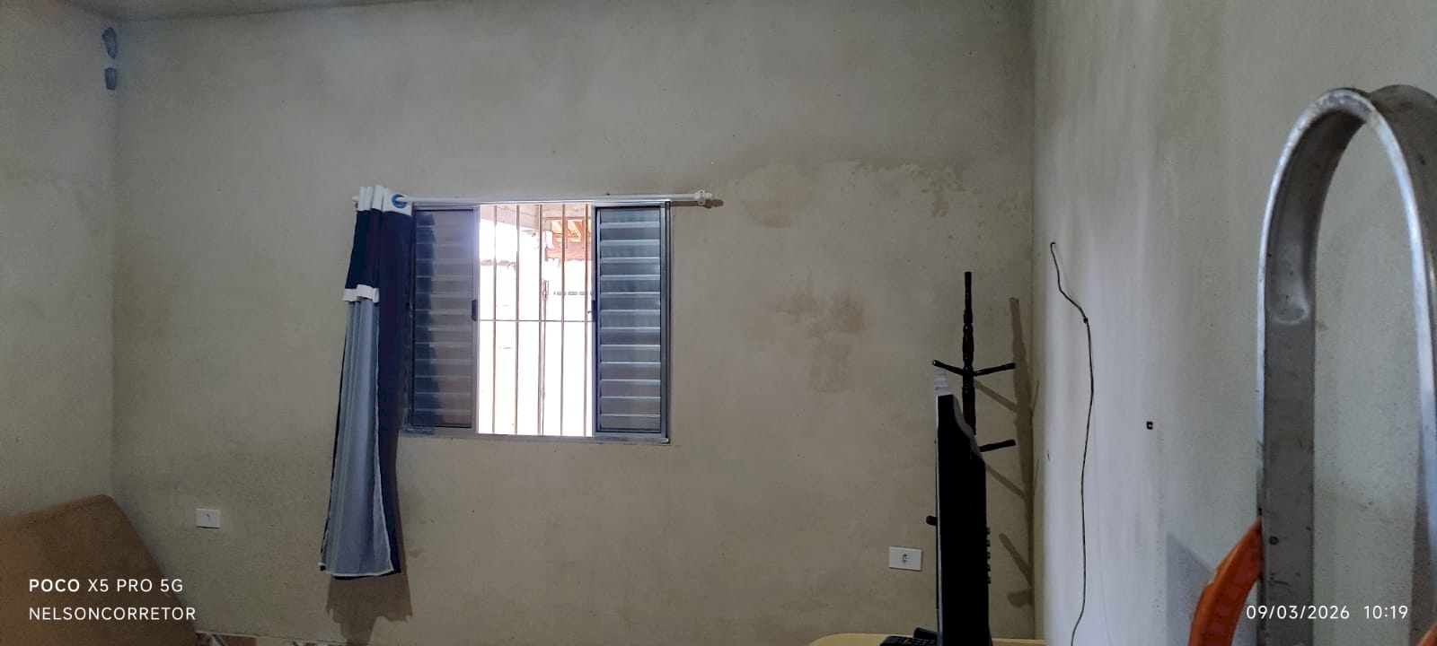 Imagem imóvel Casa Residencial - Lado Pista