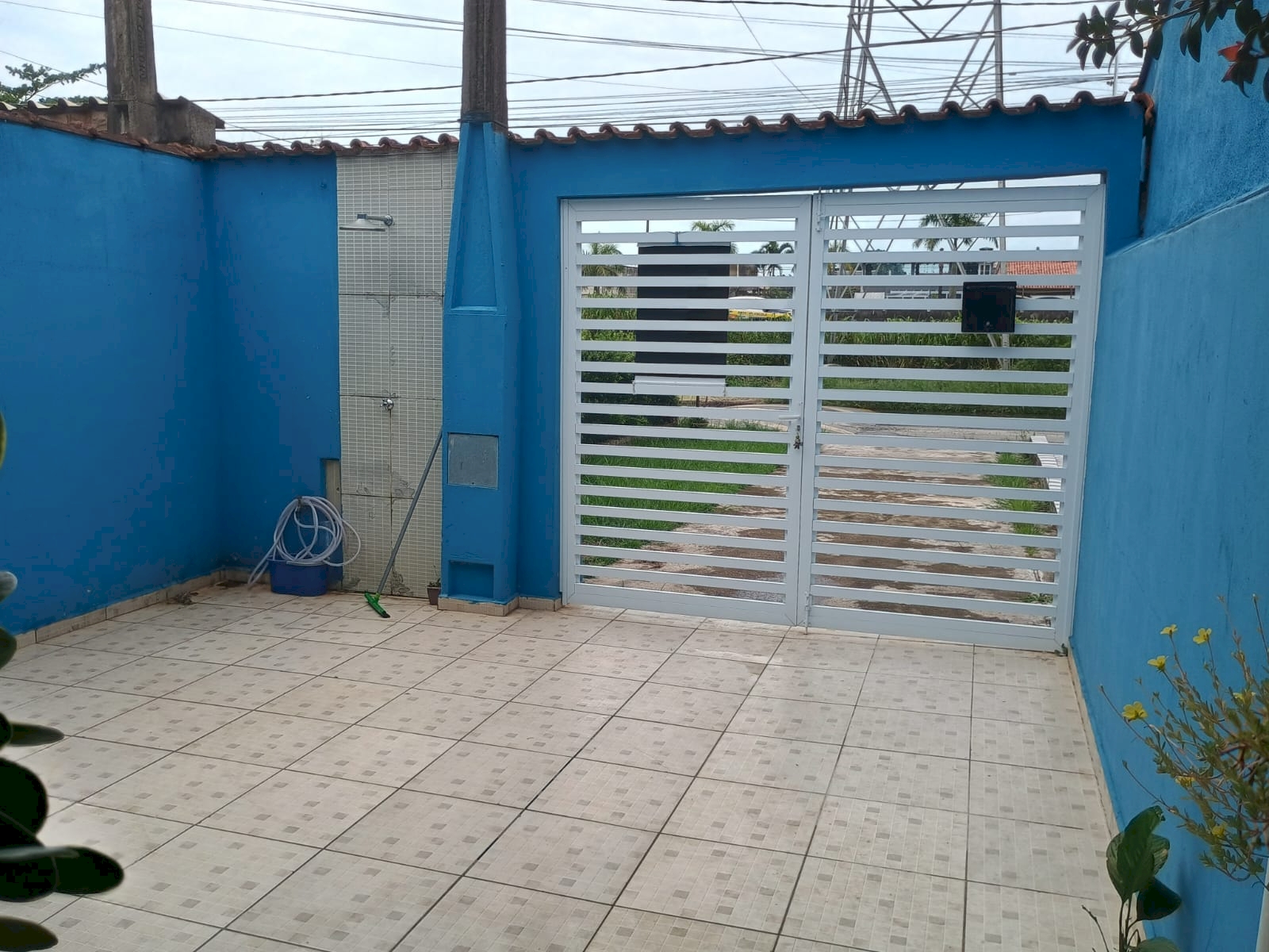 Imagem imóvel Casa Residencial - Lado Pista