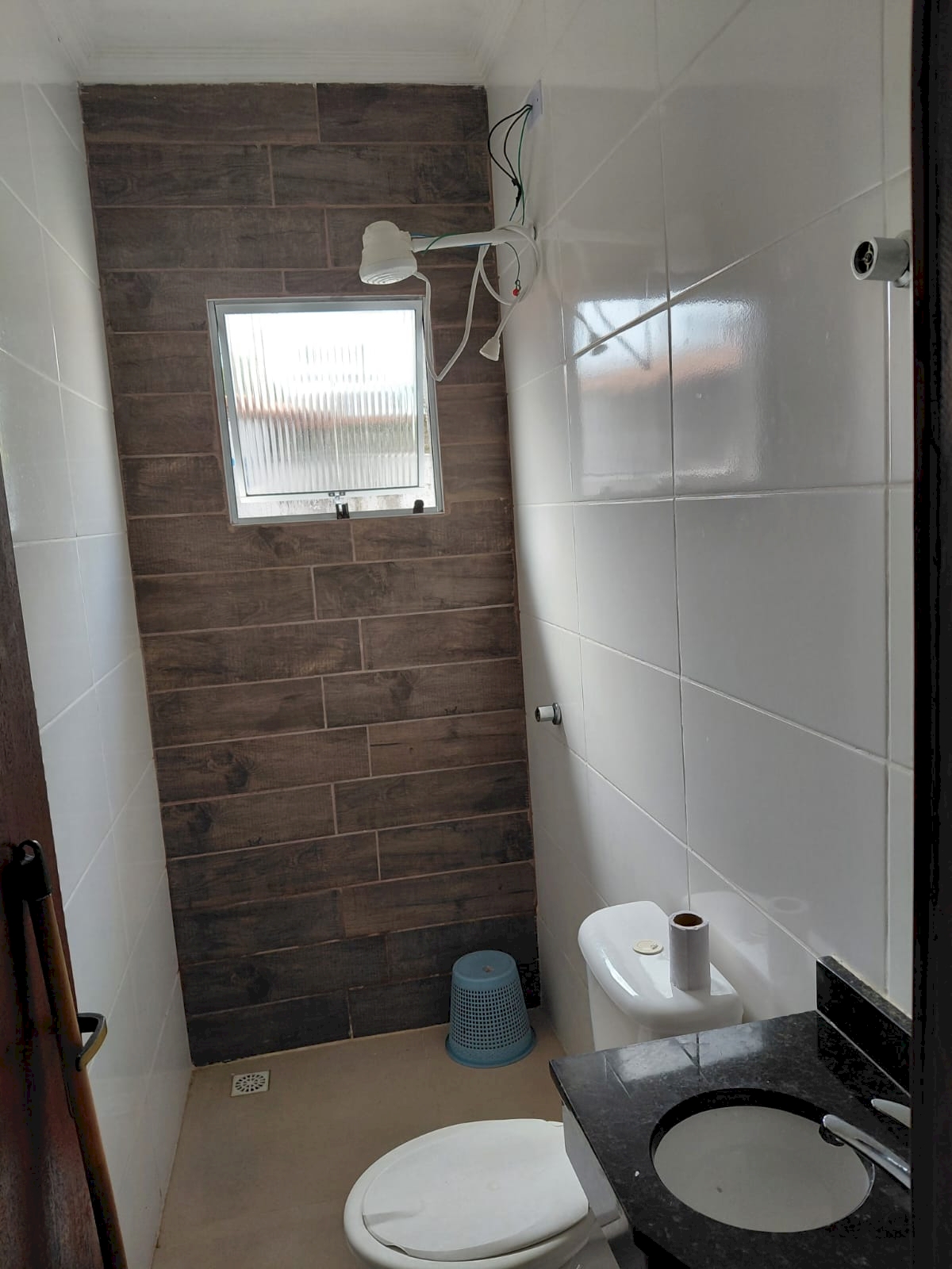 Imagem imóvel Casa Residencial - Lado Pista