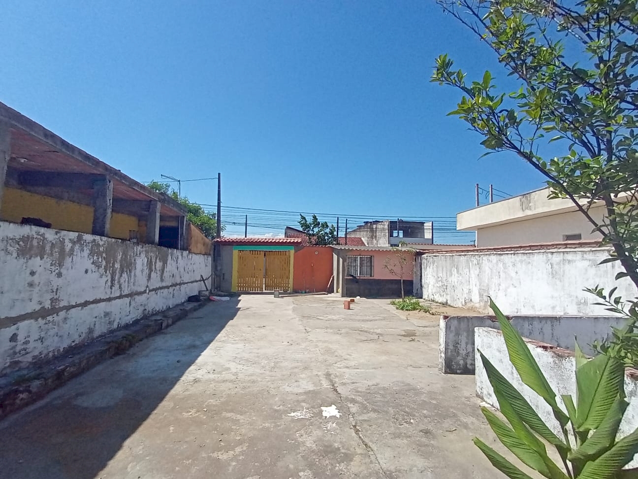 Imagem imóvel Casa Residencial - Lado Pista