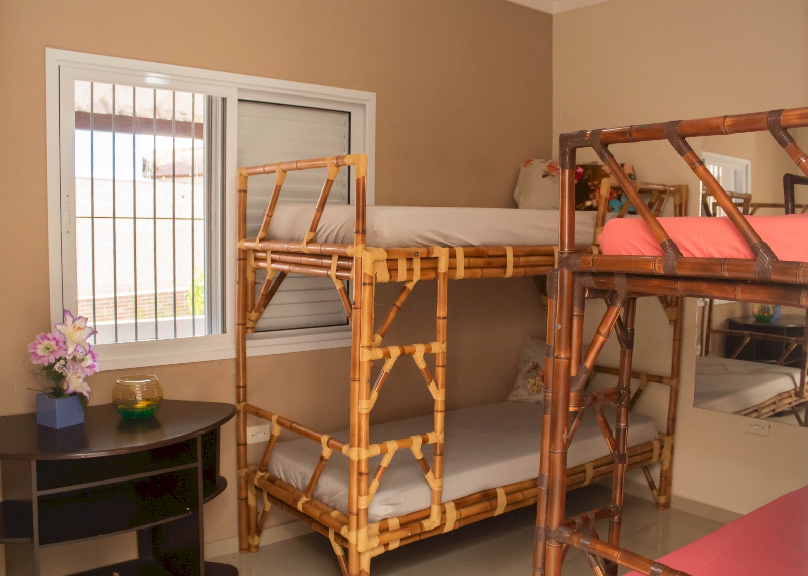 Imagem imóvel Casa Residencial - Lado Pista