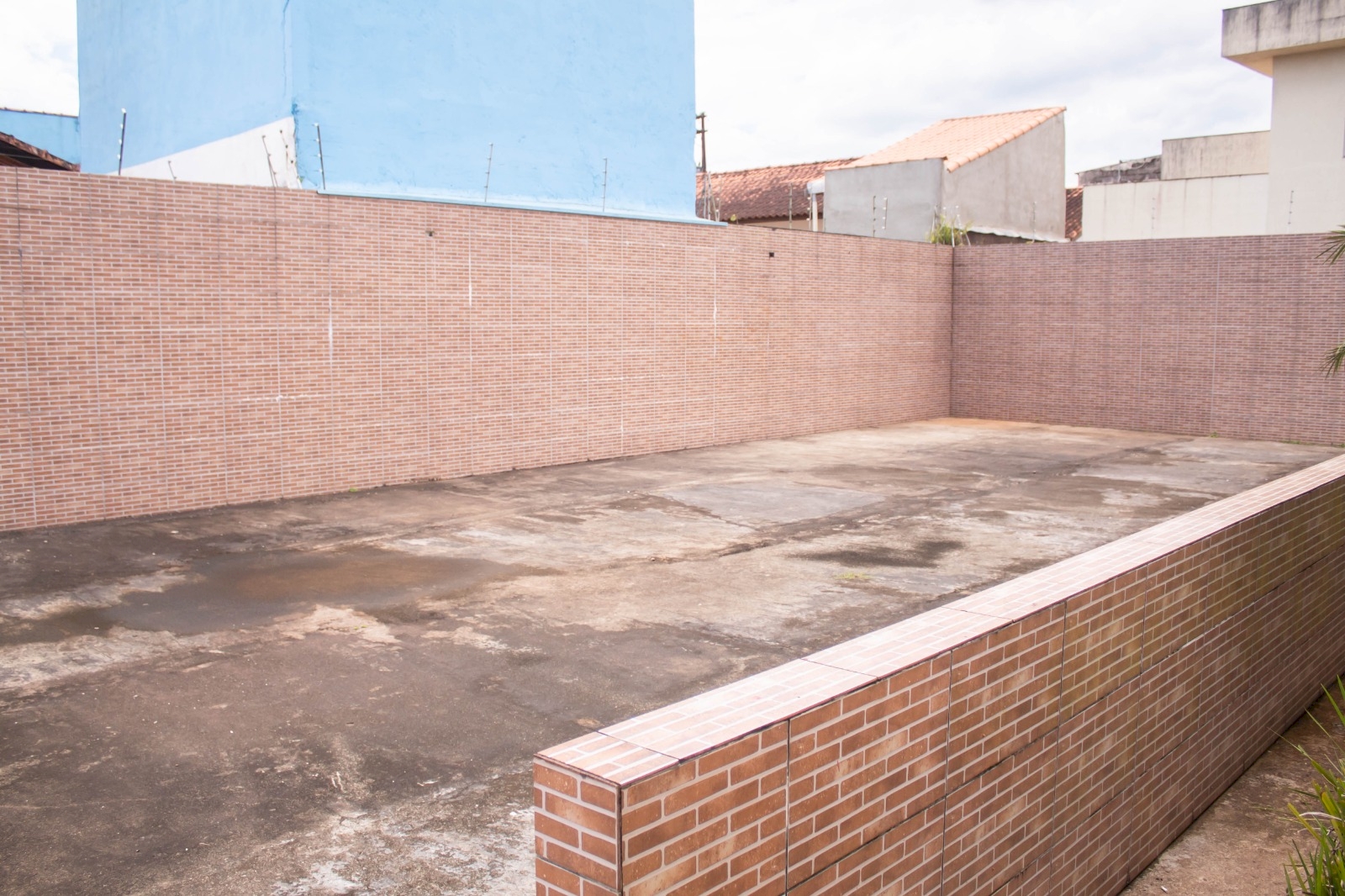 Imagem imóvel Casa Residencial - Lado Pista