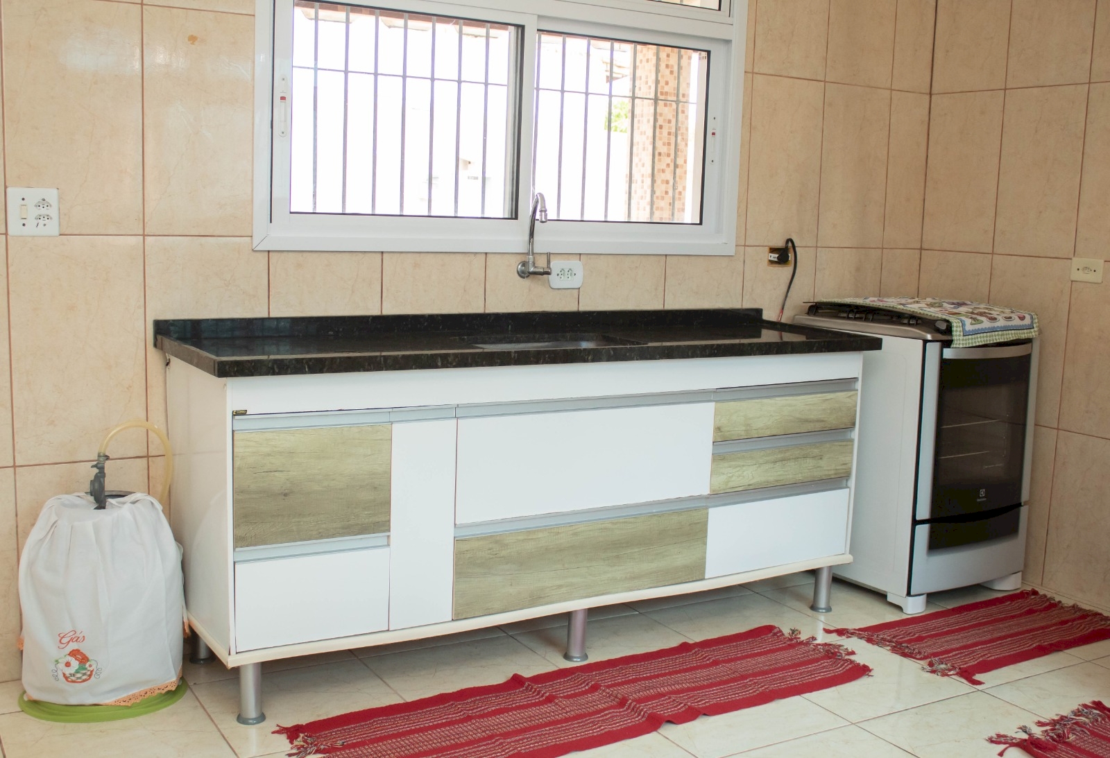 Imagem imóvel Casa Residencial - Lado Pista