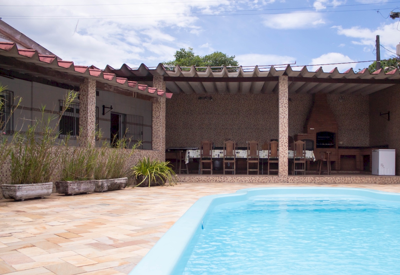 Imagem imóvel Casa Residencial - Lado Pista