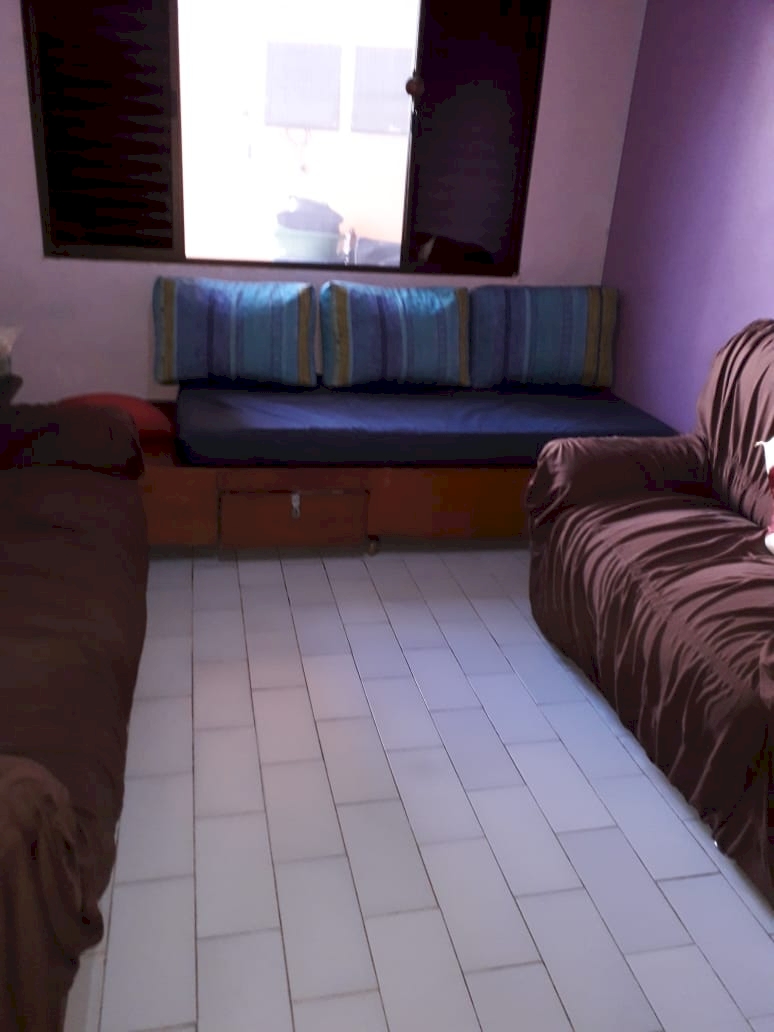 71513e2dd39f8cda0cf33f404ae50964.jpg