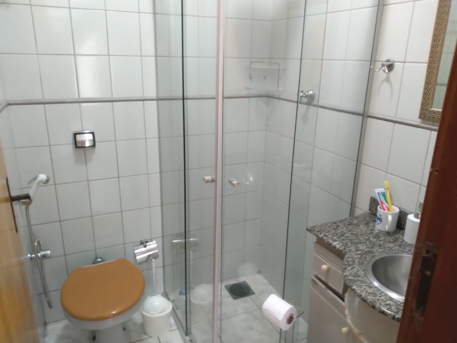 1b147833a4609e776abfb96518b15d80.jpg