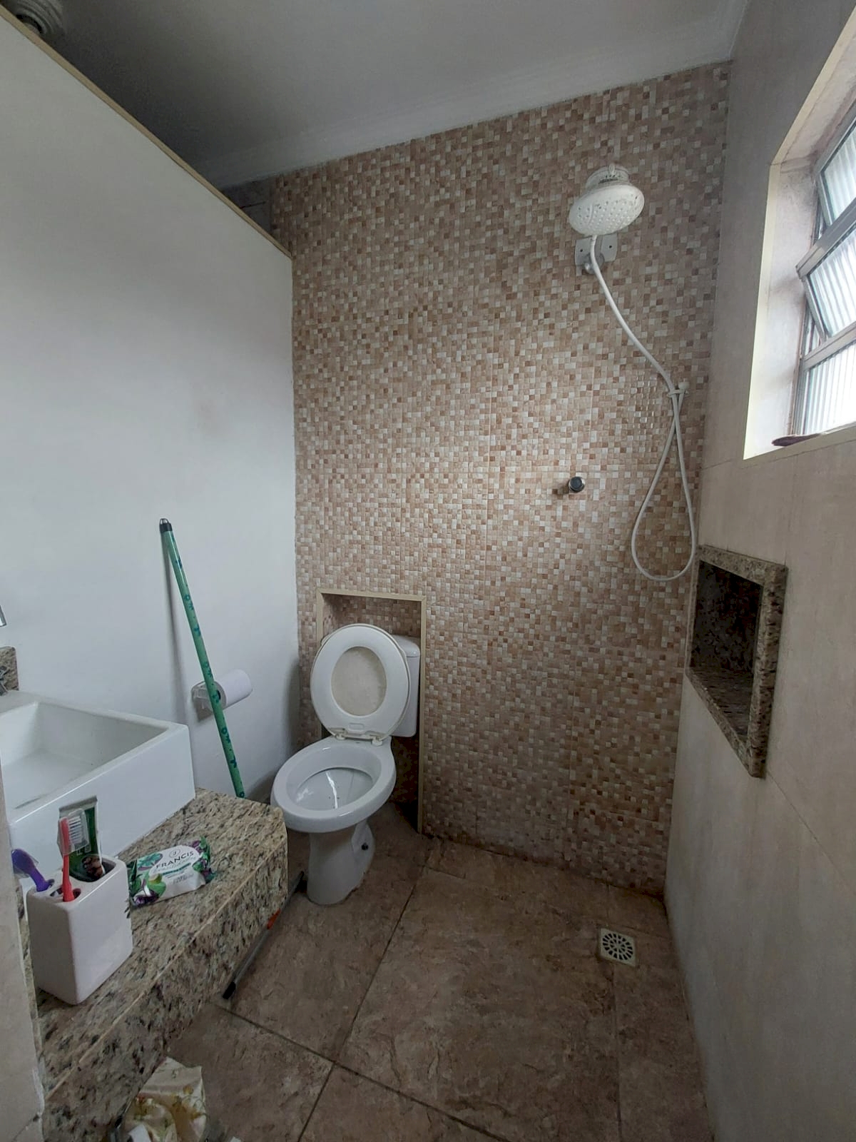 adb00de9a9108c99fbef812b63eab444.jpg