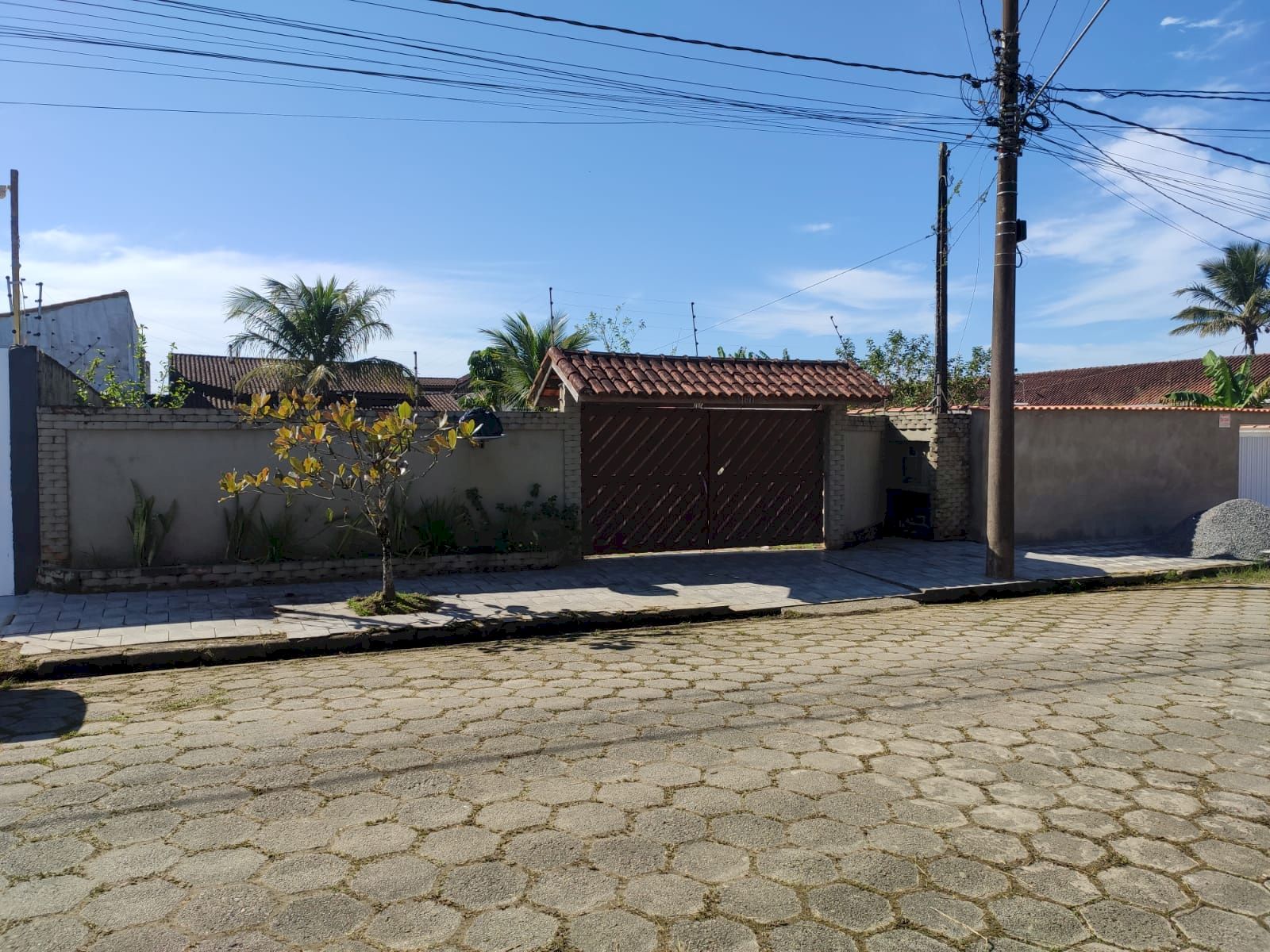 Casa Residencial - Ótima Localização