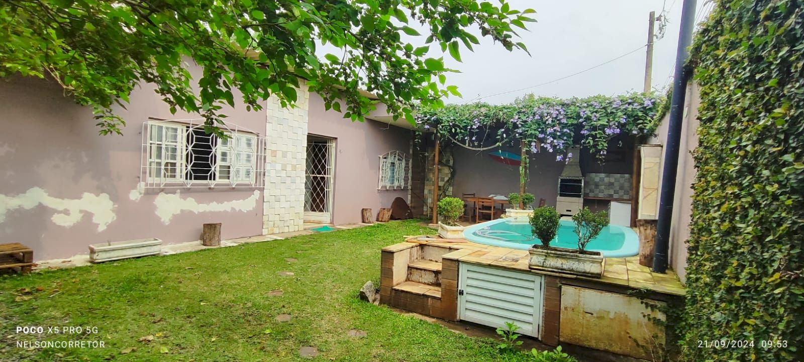 Casa Residencial - Ótima Localização