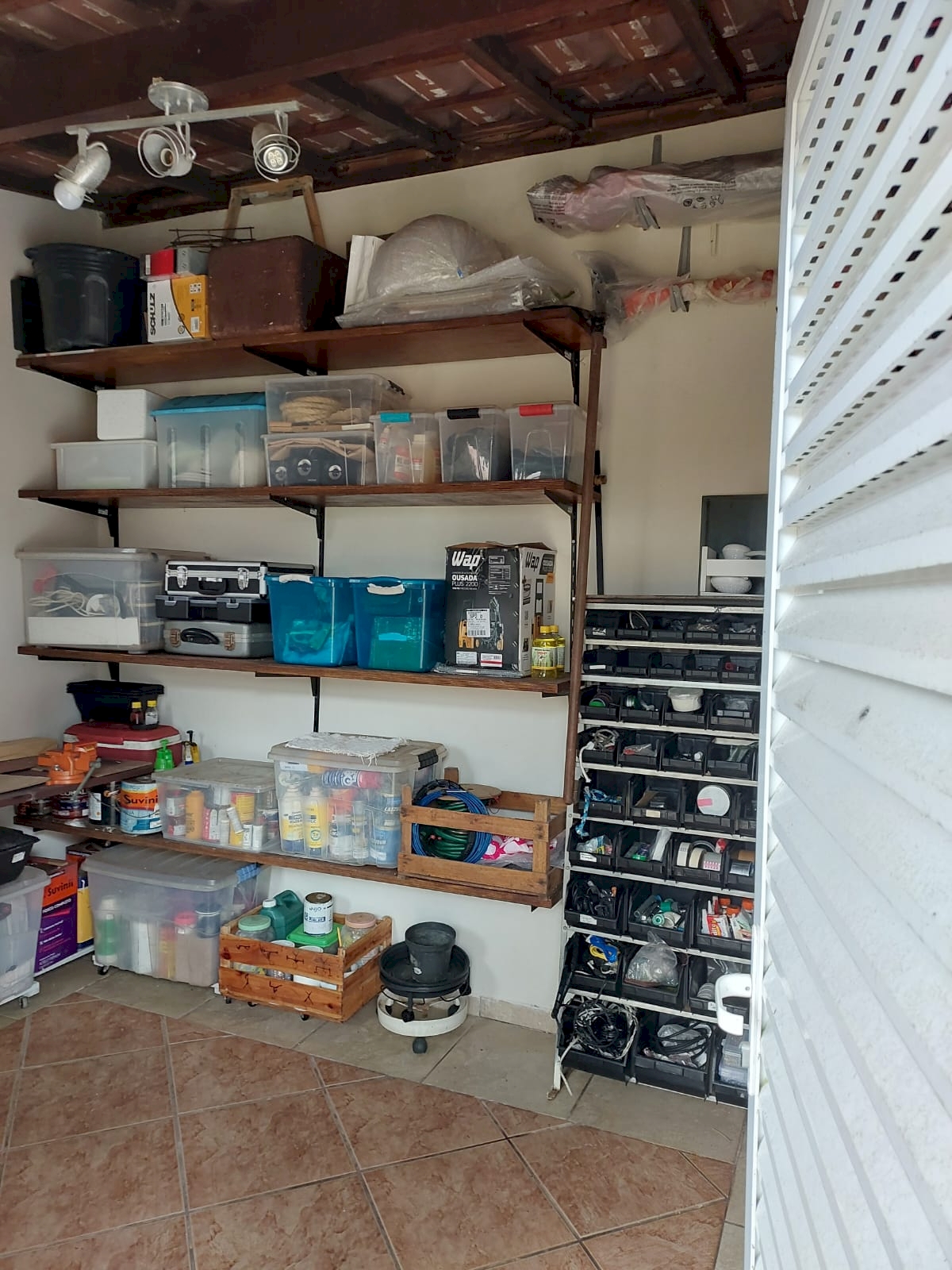 0feda21a3d74dd89d8ce7e860dfd5575.jpg