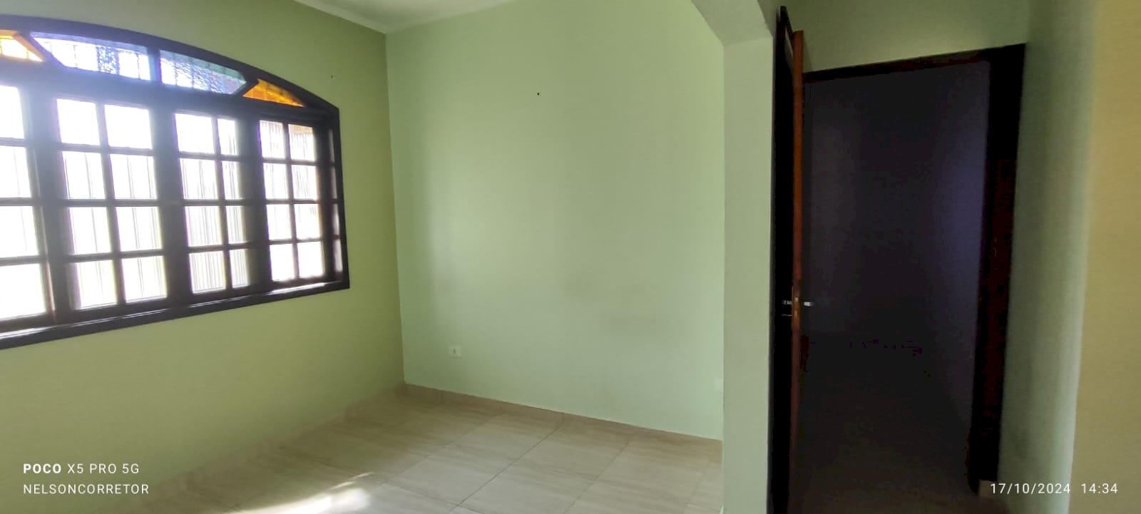ad48ec6e0de4d104659b0db0b3ec343e.jpg