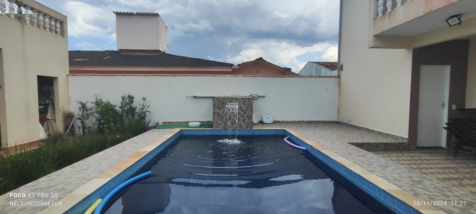 124e84d29fe0573c100edae0ed11b3d3.jpg
