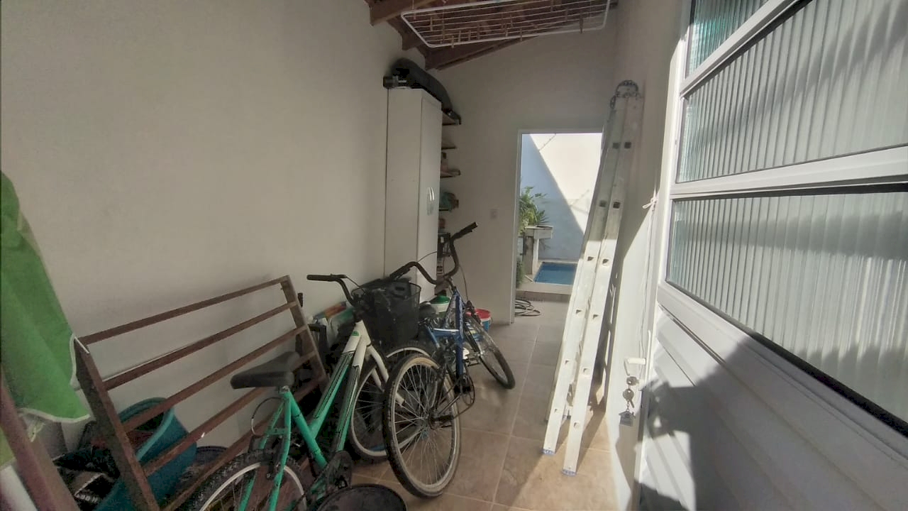 fdd7a3af828d92b81e06295d749ca9ff.jpg