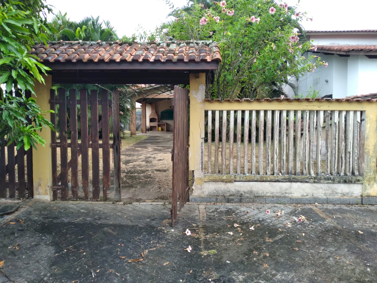 83ac4642015fed698e34086c27a78527.jpg