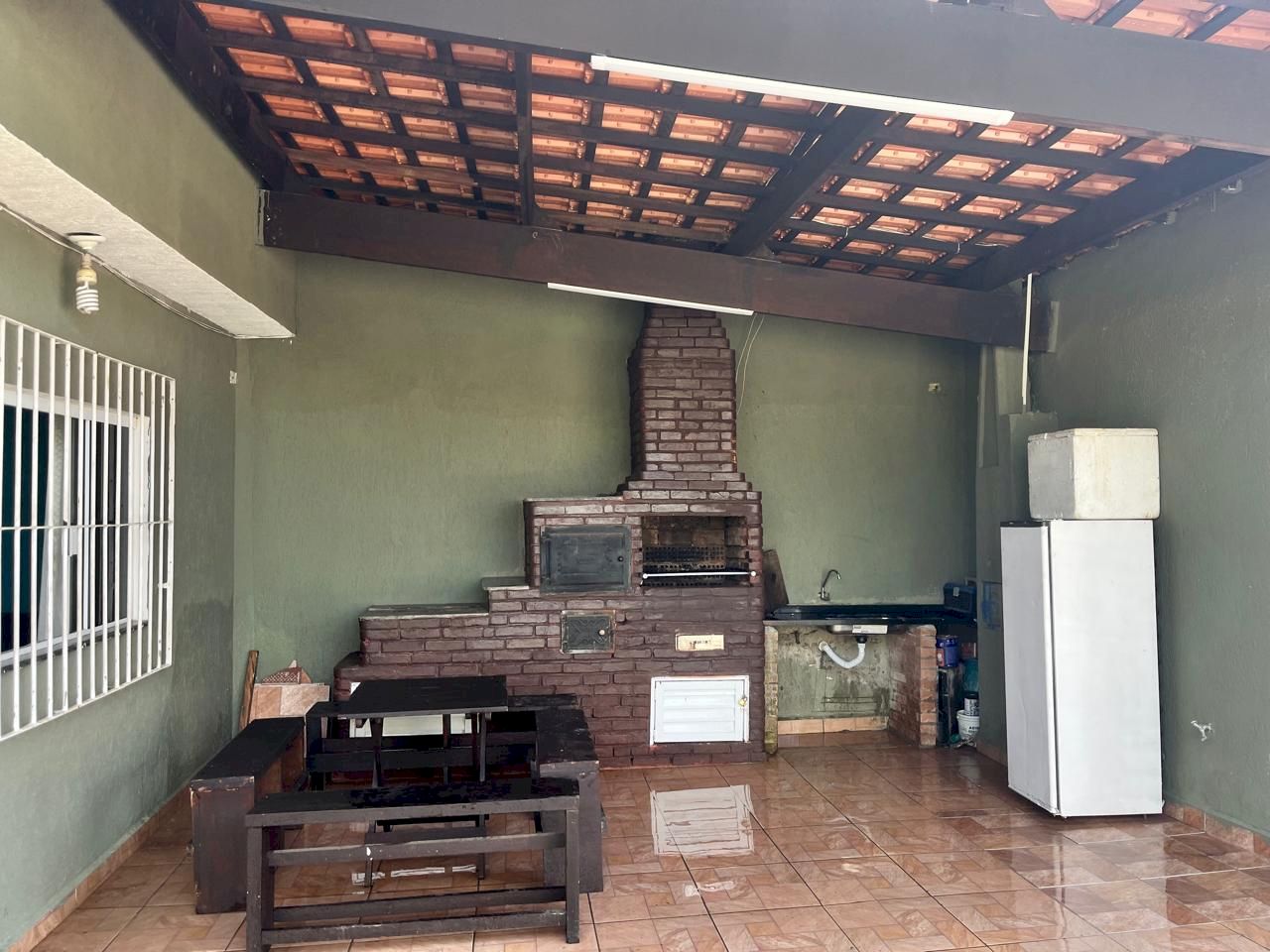 Casa Residencial - Lado Pista