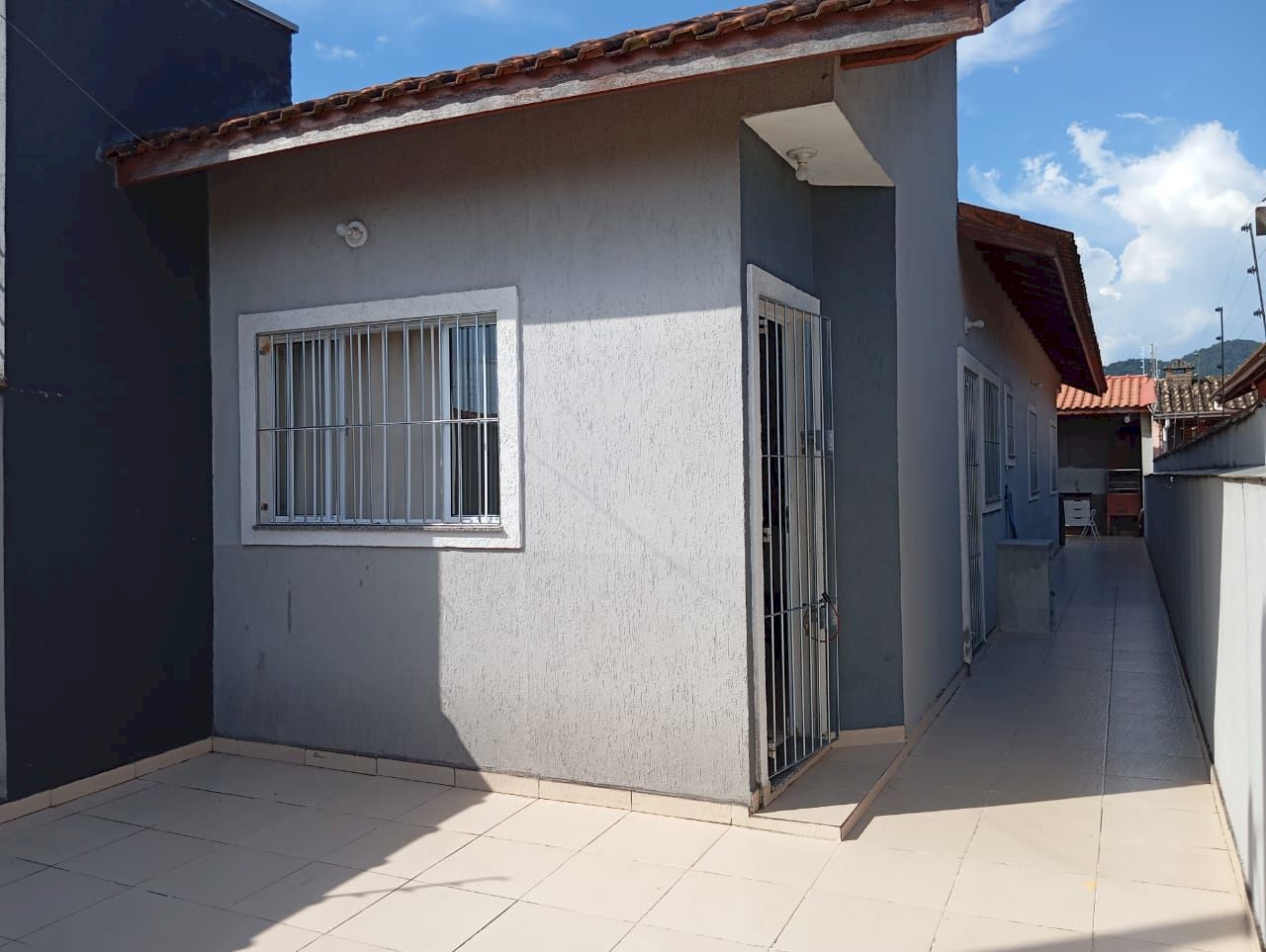 Casa Residencial - Ótima Localização