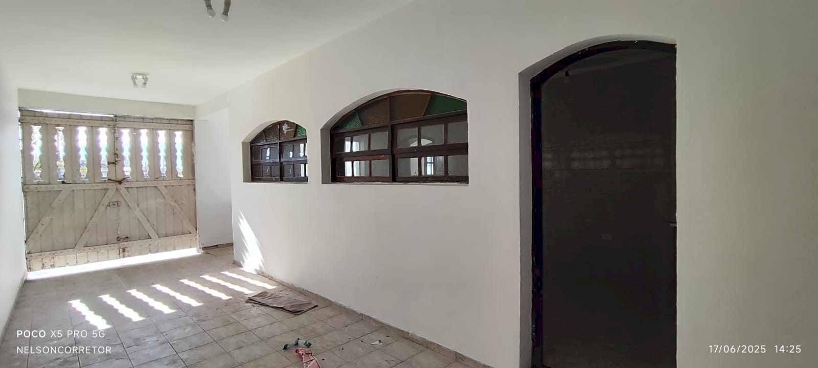 505d07f7d8bd2758ffa4bcb152bbbe36.jpg