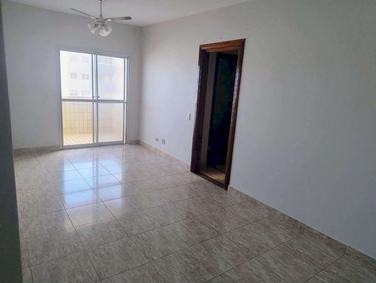 Apartamento Residencial - Pé na Areia
