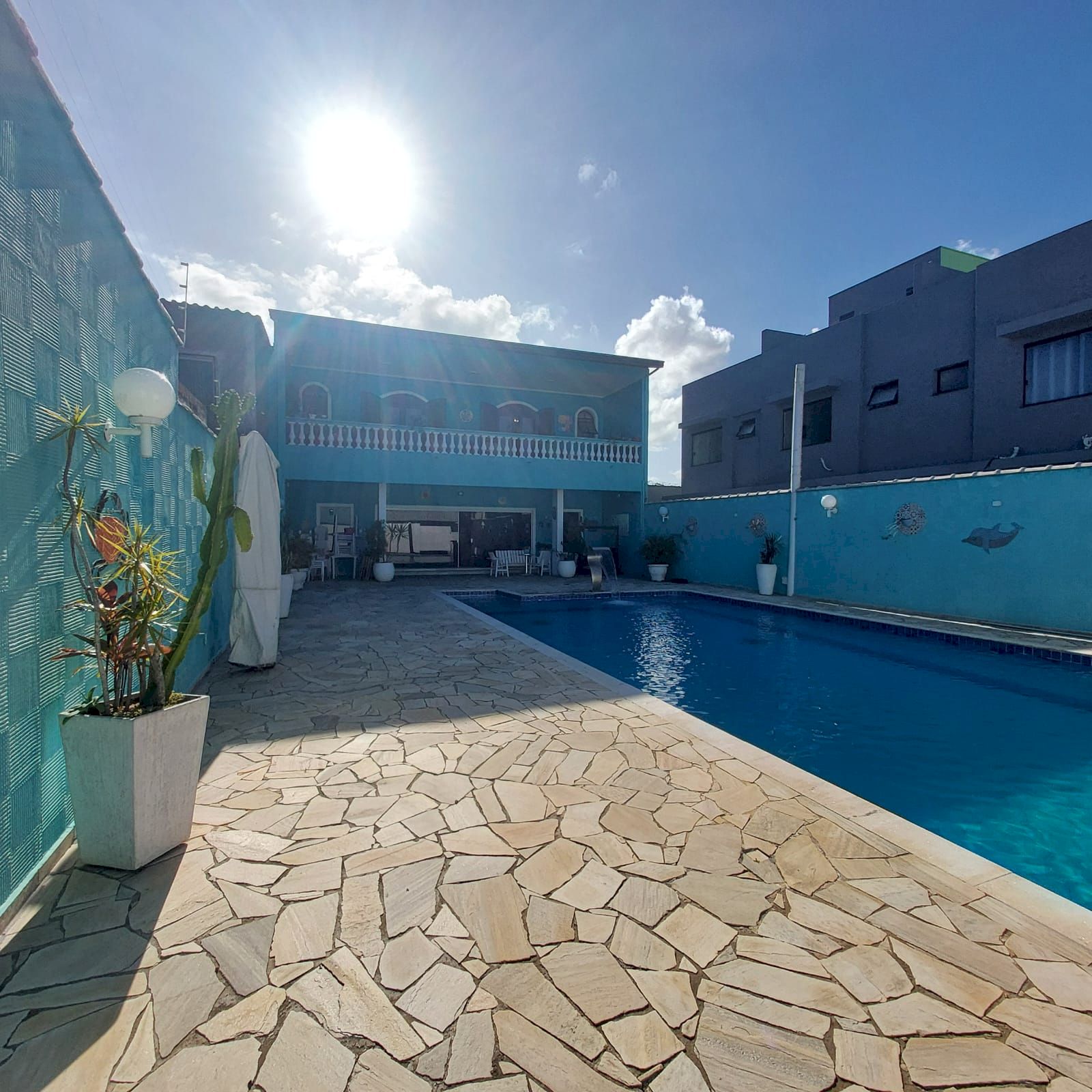 Sobrado Residencial - Lado Praia