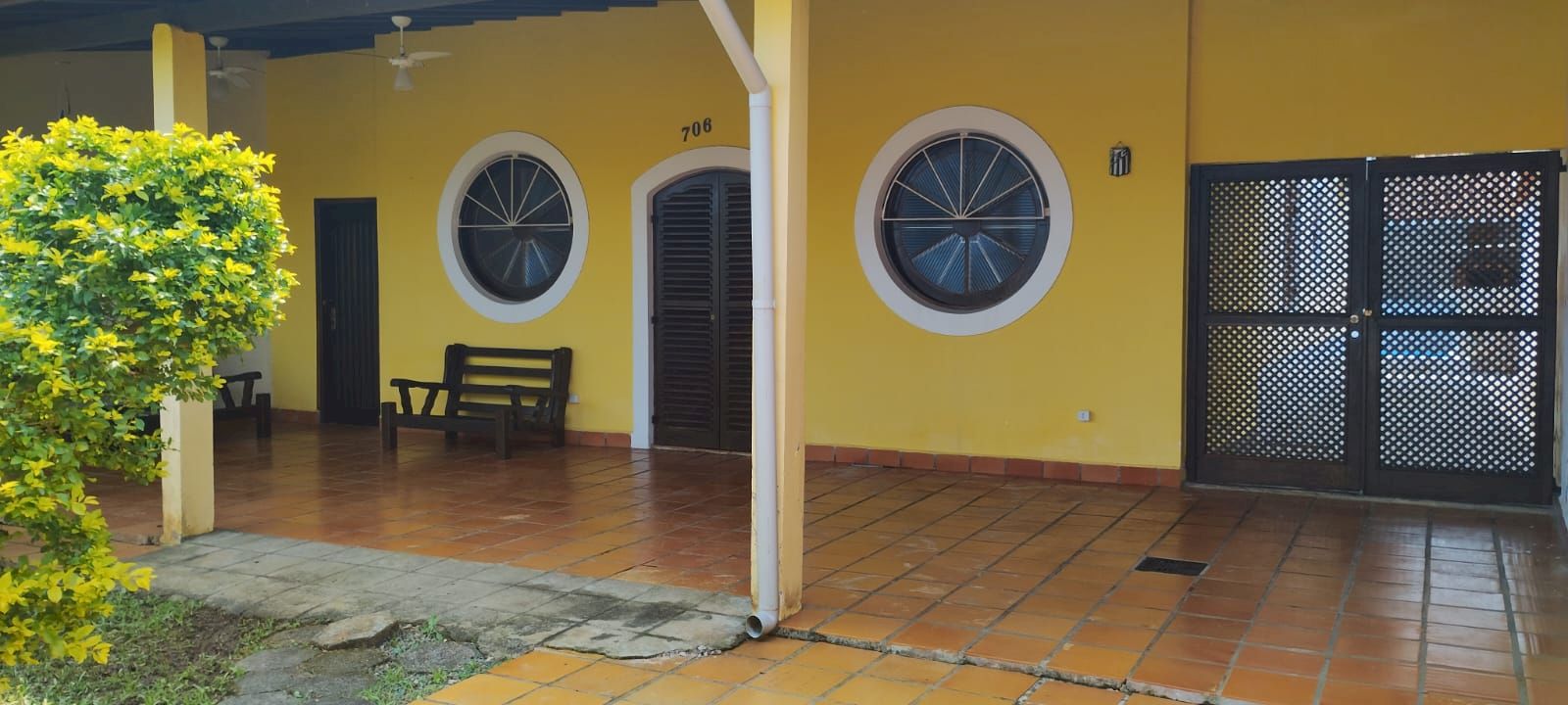 Casa Residencial - Ótima Localização