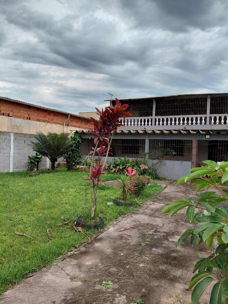 Casa Residencial - Ótima Localização