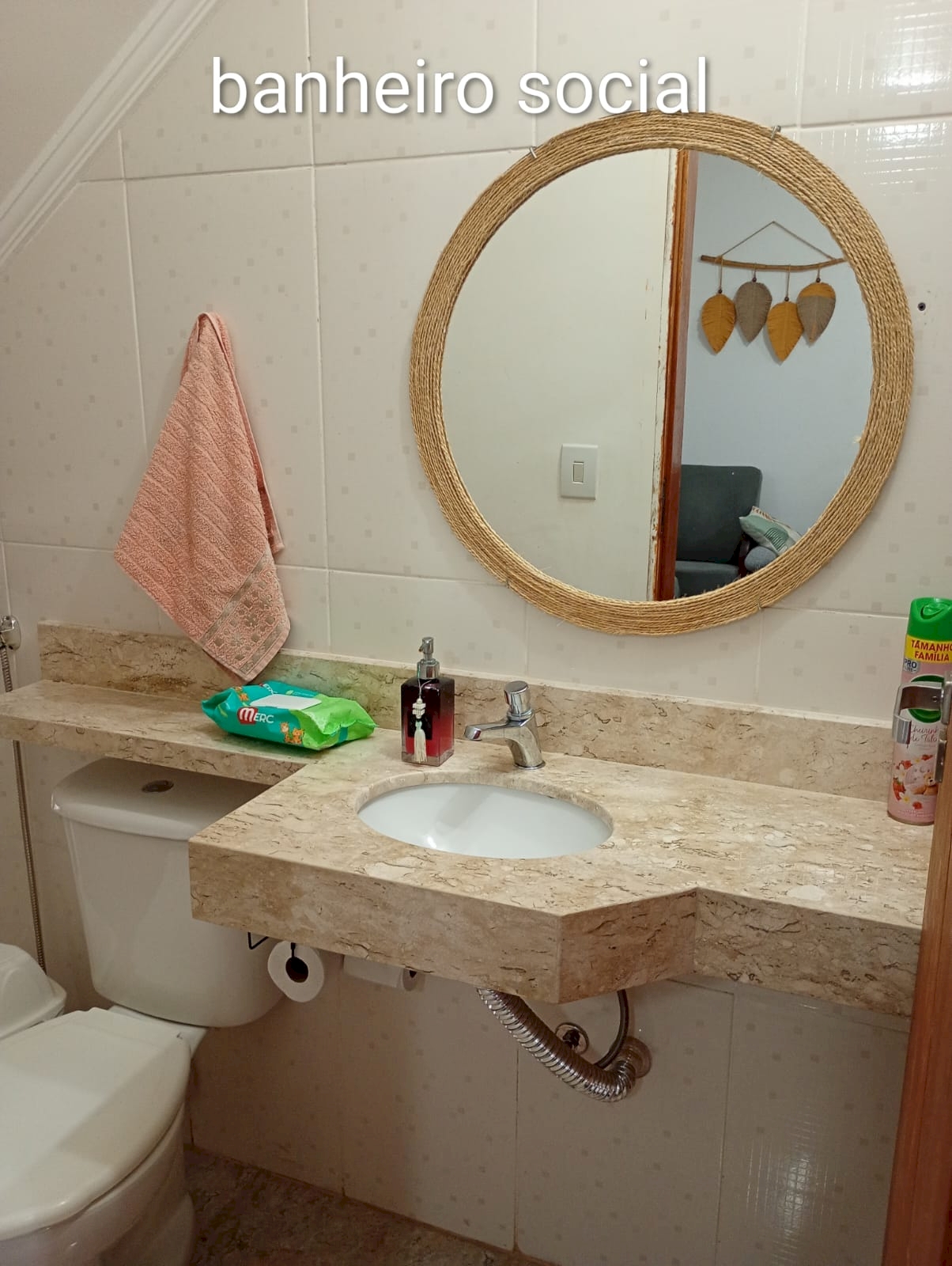 f9ea8effc257d11559281331a2ba8c1c.jpeg