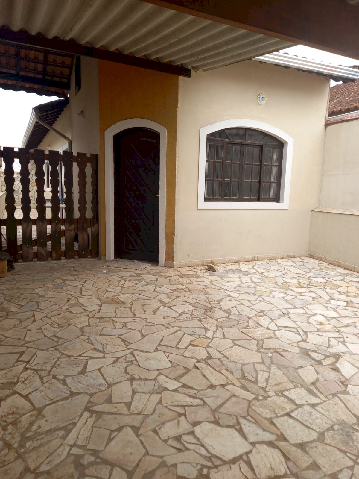 Casa com 2 dormitórios no bairro Belas Artes