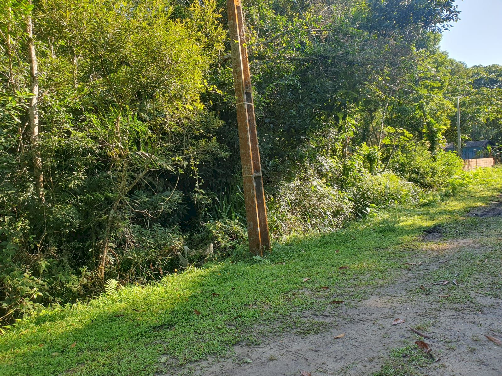 Terreno com 1000m²