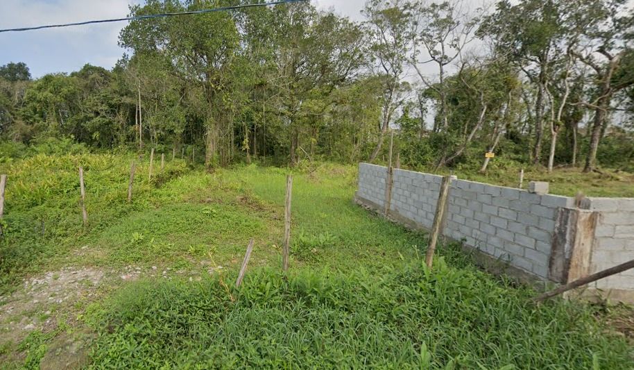 Terreno com 125m²